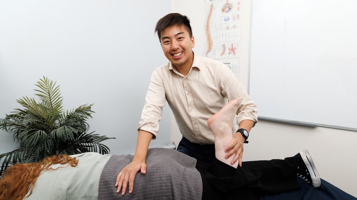 North Ryde Physiotherapist Arthur Chia is available at Ryde Natural Health Clinic 1170 x 658