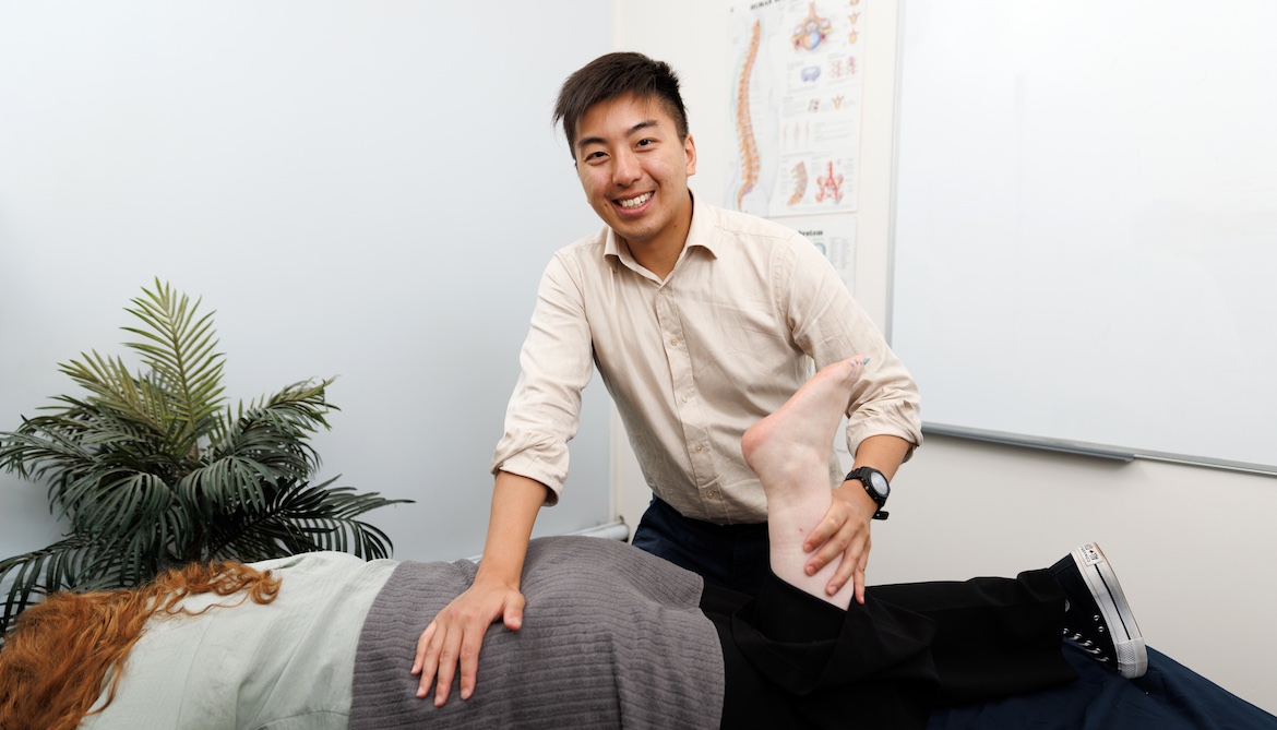 North Ryde Physiotherapist Arthur Chia is available at Ryde Natural Health Clinic 1170 x 658