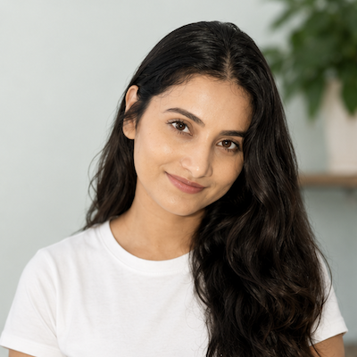 Sydney Physiotherapist & Reformer & Studio Pilates Instructor Brinda Charoloa is available in North Ryde at Ryde Natural Health Clinic